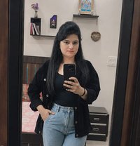 Nishu Call Girl Independent Gurgaon - escort in Gurgaon