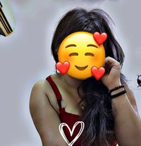 Nishu chubby Cam and Real Meet - escort in New Delhi