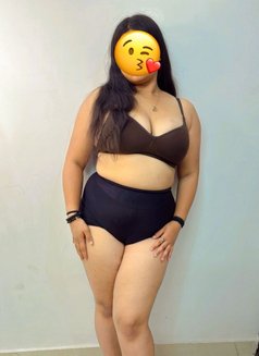Nishu chubby Cam and Real Meet - escort in Gurgaon Photo 4 of 4