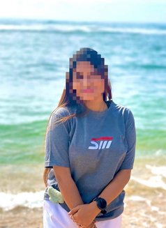 Nishu Dias Independent Cam & Meet Girl - companion in Colombo Photo 5 of 11