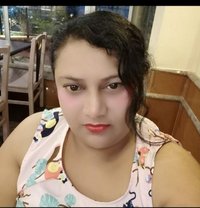 Nishu - puta in Pune