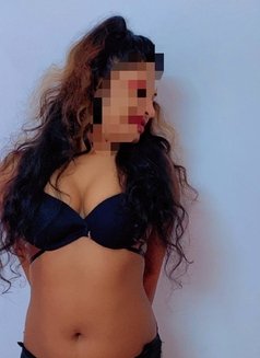 NISHU GFE ,Anel IN & Out call GEF 19yy - escort in Colombo Photo 11 of 14