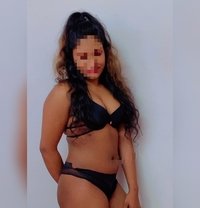 NISHU GFE ,Anel IN & Out call GEF 19yy - puta in Colombo Photo 14 of 14