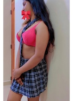 NISHU IN call and out call - escort in Colombo Photo 1 of 6