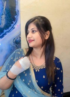 Nishu - escort in Jaipur Photo 3 of 3