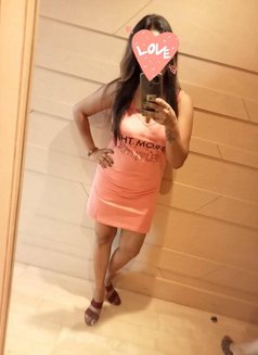 Nishu - escort in New Delhi Photo 2 of 5