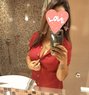 Nishu - escort in New Delhi Photo 3 of 7