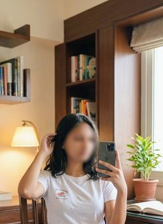 ꧁☆♧🦋NISHU SHARMA Reel Meet☆♧ - escort in Hyderabad Photo 4 of 4