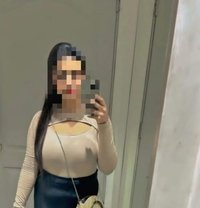 Nishu Singh Real meet or cam show - escort in Hyderabad Photo 3 of 4