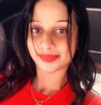 Nishuu Xxx - Transsexual escort in Colombo