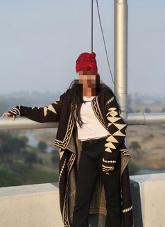 Nisika. Come and Enjoy Baby - puta in Bangalore Photo 5 of 5