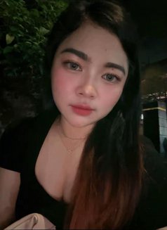 Nissa - escort in Jakarta Photo 3 of 5