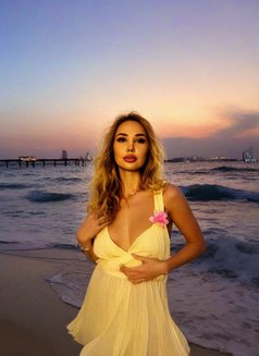 NITA Best Certified Tantra Therapist - masseuse in Dubai Photo 12 of 16