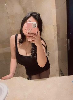 Nita good service - escort in Bali Photo 13 of 24