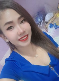 Nita New Lady Azaiba - puta in Muscat Photo 1 of 9