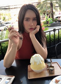 Nita - Transsexual escort in Bangkok Photo 5 of 5