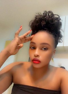 Nitah - puta in Kuala Lumpur Photo 2 of 2