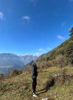 Nitesh Mainali - Acompañantes masculino in Kathmandu Photo 2 of 2