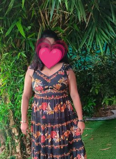 Nithisha from goa incall available - puta in Bangalore Photo 5 of 5