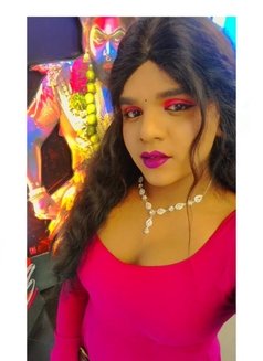 Nithya Reddy - Acompañantes transexual in Hyderabad Photo 1 of 3