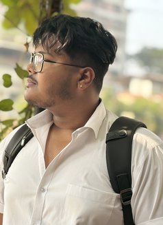 Nitish - Acompañantes masculino in Mumbai Photo 1 of 2