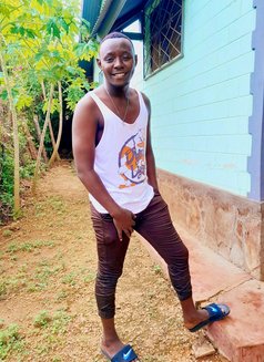 Nitoh - Male escort in Mombasa Photo 1 of 3