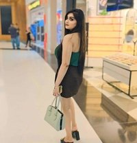 Nitu - escort in Singapore