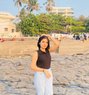 Nity Singh - puta in Bangalore Photo 3 of 4