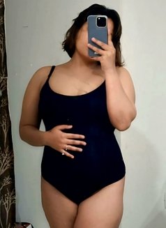 Nitya GFE cam and real - escort in New Delhi Photo 6 of 9