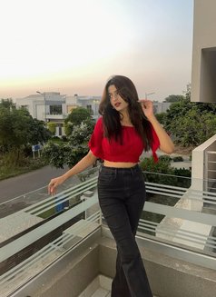 Nitya - escort in Kochi Photo 4 of 4
