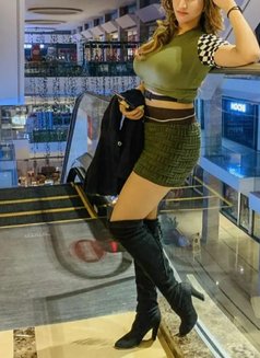 Nitya just Mumbai escort - puta in Mumbai Photo 2 of 5