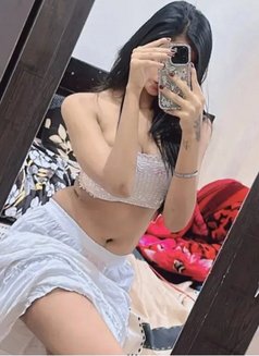 Nitya just Mumbai escort - puta in Mumbai Photo 5 of 5