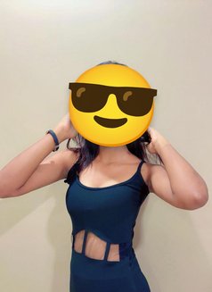 Nivi independent model bangalore - escort in Bangalore Photo 2 of 3