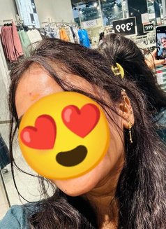 Nivi Tamil Ponnu Verified Real & Cam - escort in Chennai Photo 8 of 9