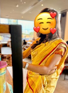 Nivi Tamil Ponnu Verified Real & Cam - puta in Chennai Photo 10 of 18