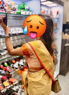 Nivi Tamil Ponnu Verified Real & Cam - puta in Chennai Photo 11 of 18