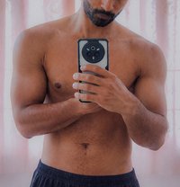 Nivin - Acompañantes masculino in Ernakulam
