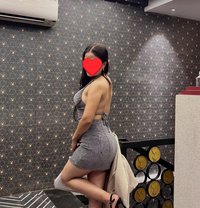 Niwa Limbu Web Cam & Real Meet Escorts - puta in Kathmandu Photo 1 of 4