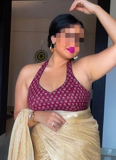 Cam service - escort in Ahmedabad Photo 2 of 2