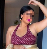 Cam service - escort in Jaipur