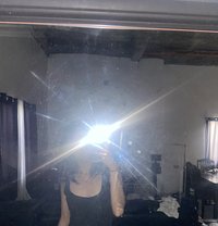 Nix - adult performer in Manila