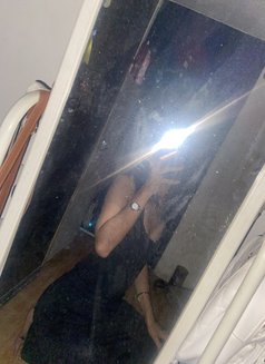 Nix - adult performer in Manila Photo 4 of 4