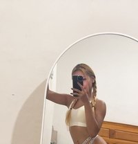 Nixy - escort in Bali