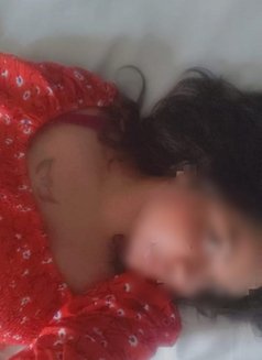 Niya - escort in New Delhi Photo 2 of 2