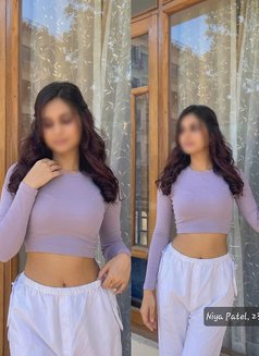 Niya Patel - escort in Ahmedabad Photo 2 of 3