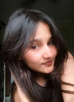 ❣️ Niya Sharma - puta in Bangalore Photo 2 of 2