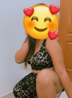 Niyasharma(webcam Session & Outcall Onl) - Intérprete de adultos in New Delhi Photo 2 of 4