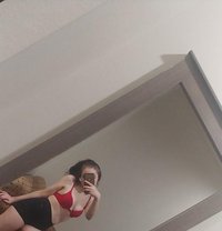 Nicole - puta in Ajmān