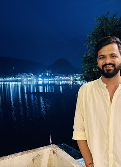 Njjoshi - Male escort in Mumbai Photo 1 of 3