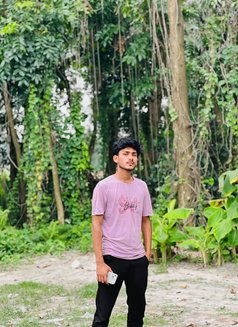 Nm Capton - Acompañantes masculino in Comilla Photo 4 of 5